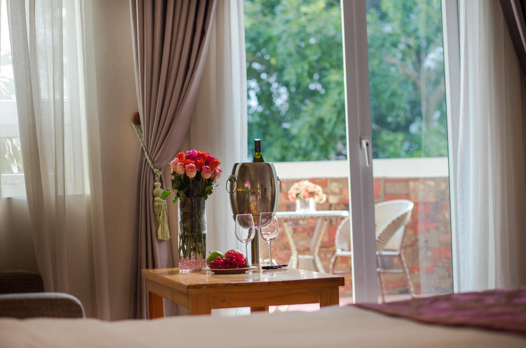 Viet View Hotel & Spa 河内 外观 照片
